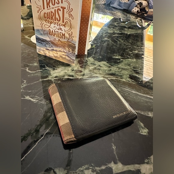 Burberry wallet - Picture 3 of 12